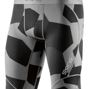 DARK GREEN SKINS DNAMIC YOUTHS COMPRESSION HALF TIGHTS